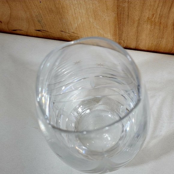 Mikasa Silent Night Crystal Etched Bud Vase Christmas tree Slovenia - Picture 4 of 10